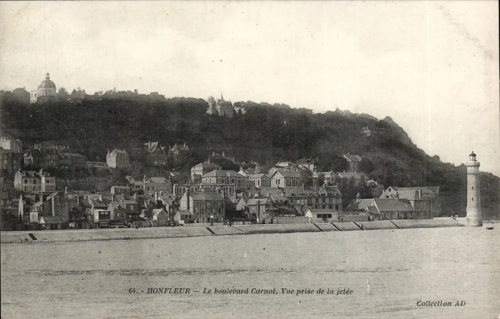 Honfleur — O Boulevard Carnot, Vista tirada da pontão — Coleção AD - Frente
