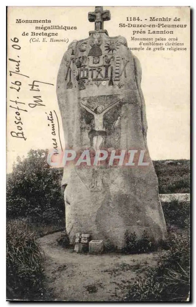 Menhir von St-Duzec-en-Pleumeur — Heiligtum mit christlichen Emblemen — (Col. E. Hamonic) n°1184 - Vorderseite