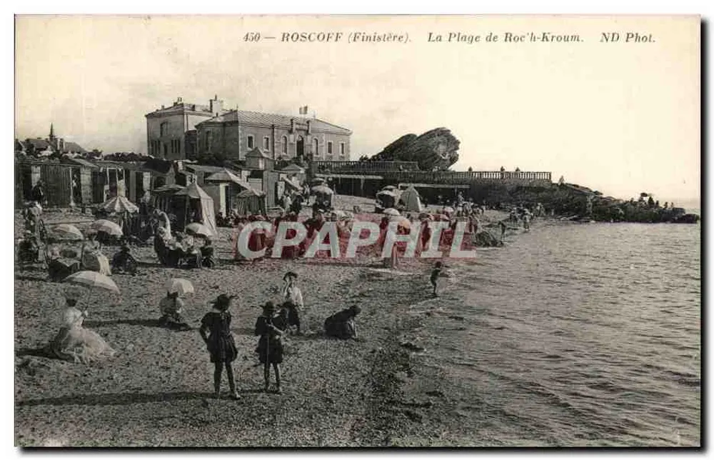 Roscoff (Finistère) — A Praia de Roc'h-Kroum — ND Phot. - Frente