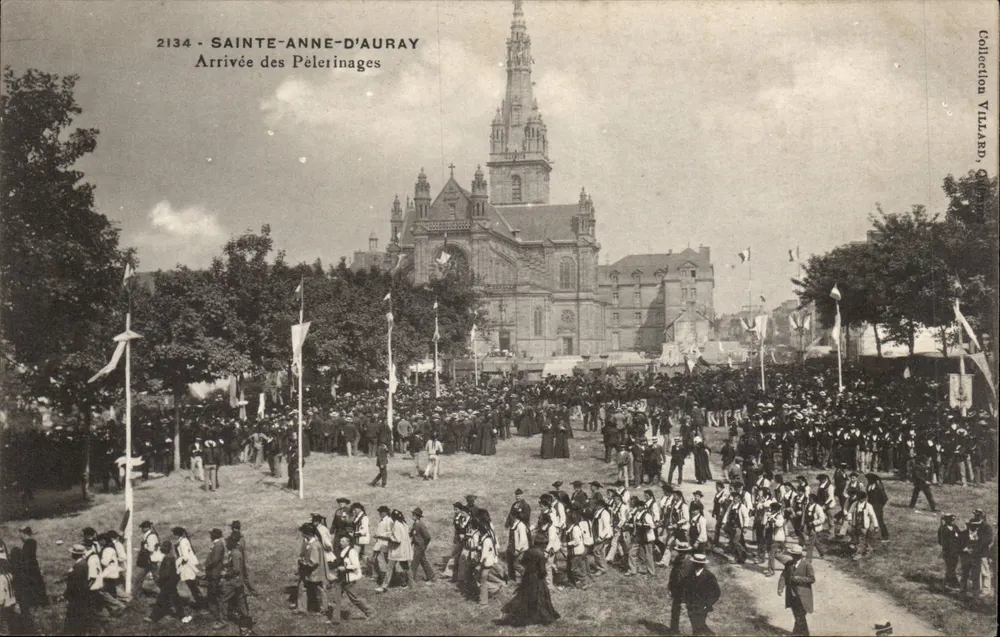 Sainte-Anne-d'Auray — Ankunft der Pilger — Sammlung Villard, Nr. 2134 - Vorderseite