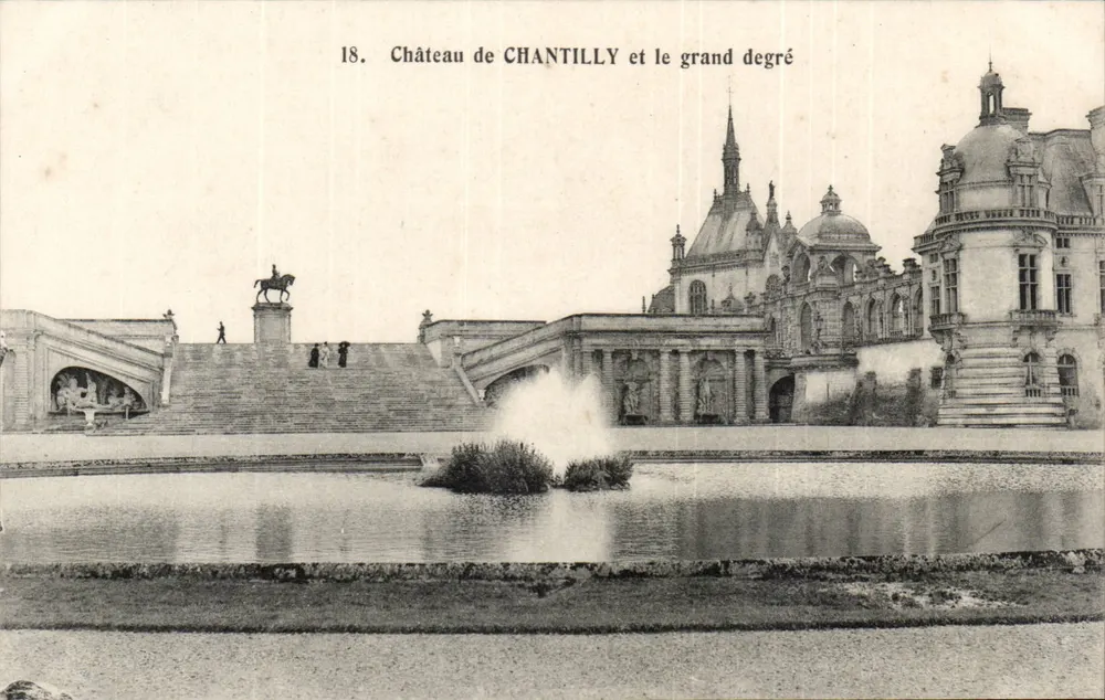 Castelo de Chantilly e o grande degré — editor Héliotypie A. Bourdier, Versailles, n°18 - Frente