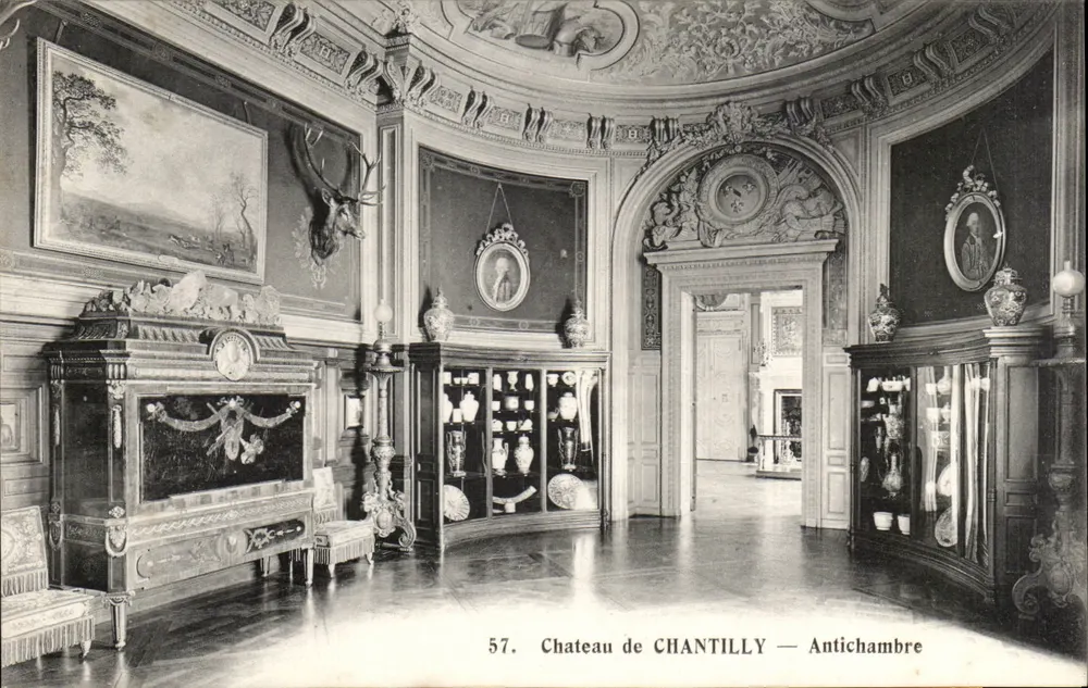 Castelo de Chantilly — Antecâmara — Héliotypie Bourdier et Faucheux, Versailles, n°57 - Frente