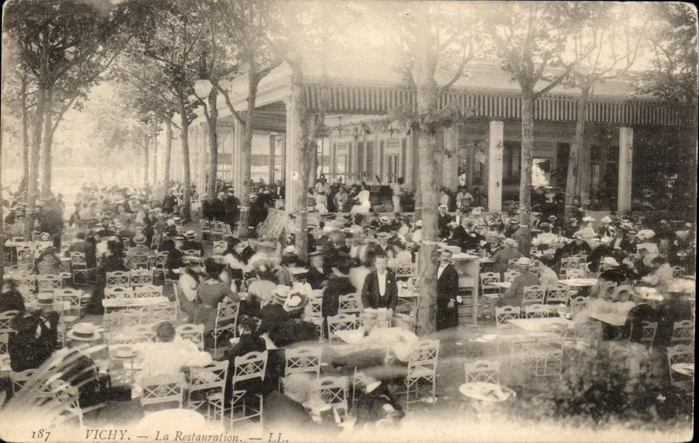 Vichy — A Restauração — LL. — n°187 - Frente