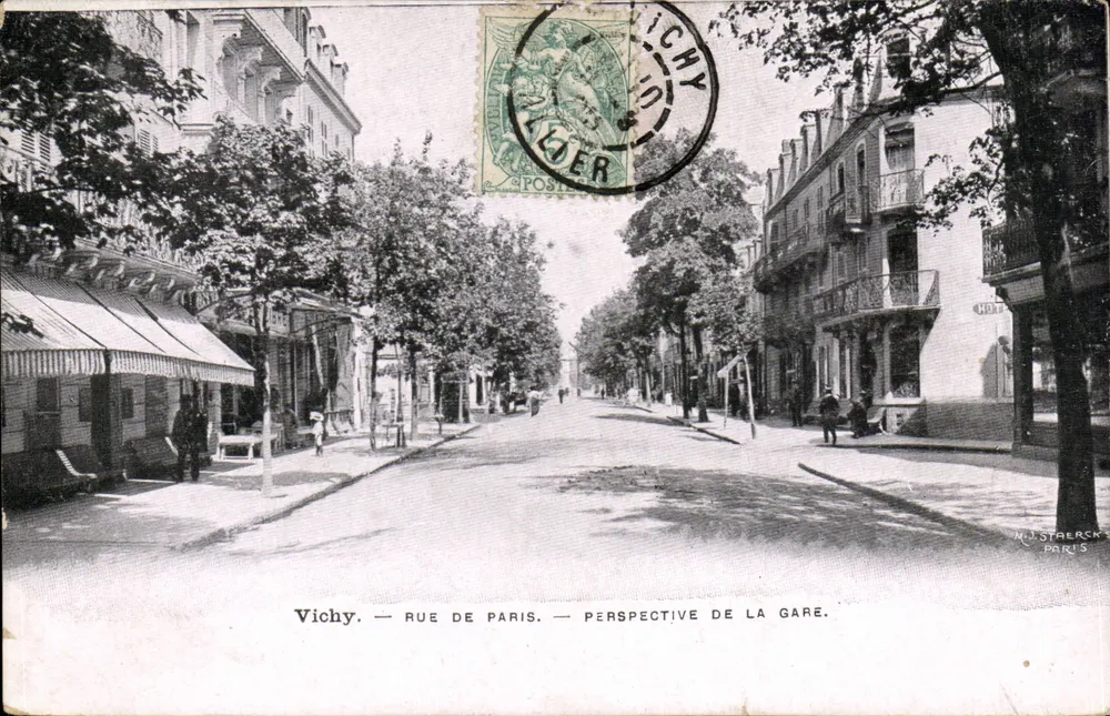 Vichy — Rue de Paris — Perspectiva da Estação — M.J. Staersky, Paris - Frente