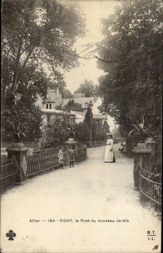 Vichy — Die Brücke des neuen Gartens — M.T. I.L. - Vorderseite