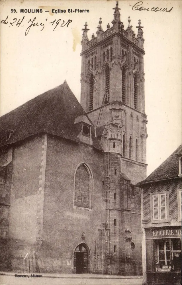 Moulins — Kerk van Sint-Pieter — Boutray, uitgever - Voorkant