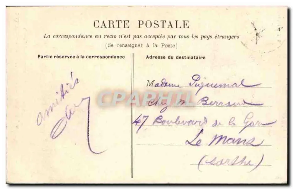 NANTES - A Catedral e os andaimes que se prolongam tão tristemente — editor Nantes - Verso