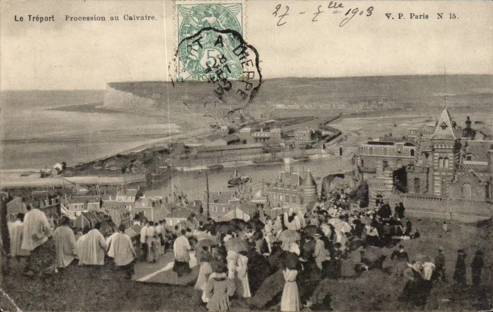 Le Tréport — Procession no Calvário — V.P. Paris N°15 - Frente