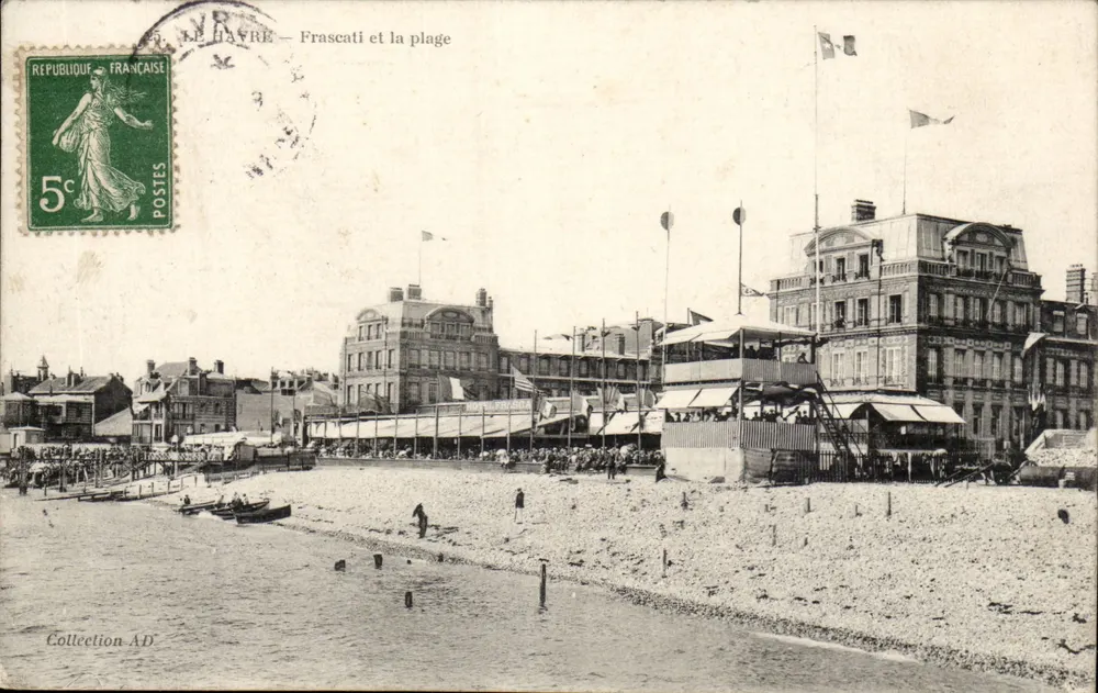 Frascati e a praia — vista da costa com edifícios e barcos — editor Le Hayre, número de série não visível - Frente