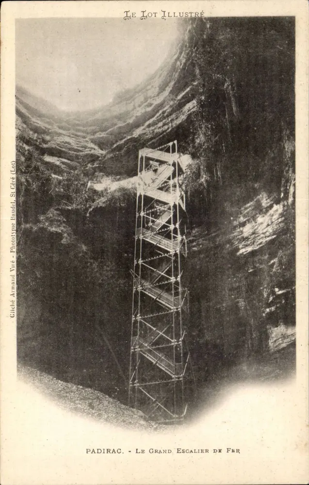Padirac - A Grande Escada de Ferro — editor Le Lot Illustré, série n°4 - Frente