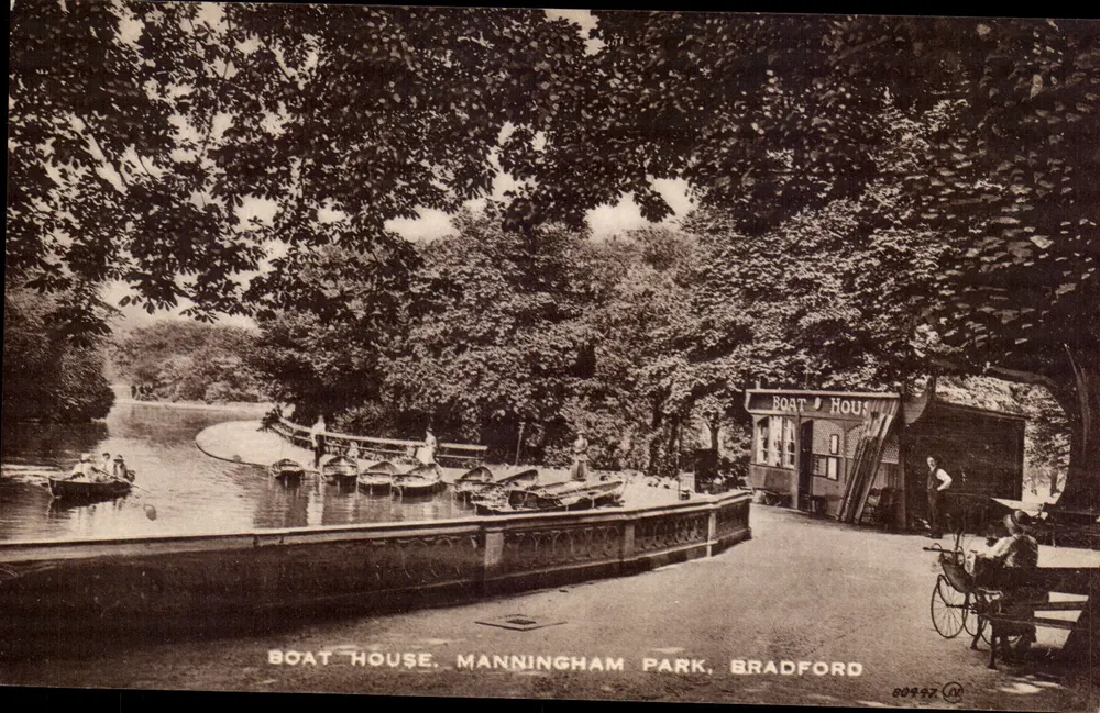 Boat House, Manningham Park, Bradford — Valentine's 'Sepiatype' Serie, Nr. 23-2 - Vorderseite