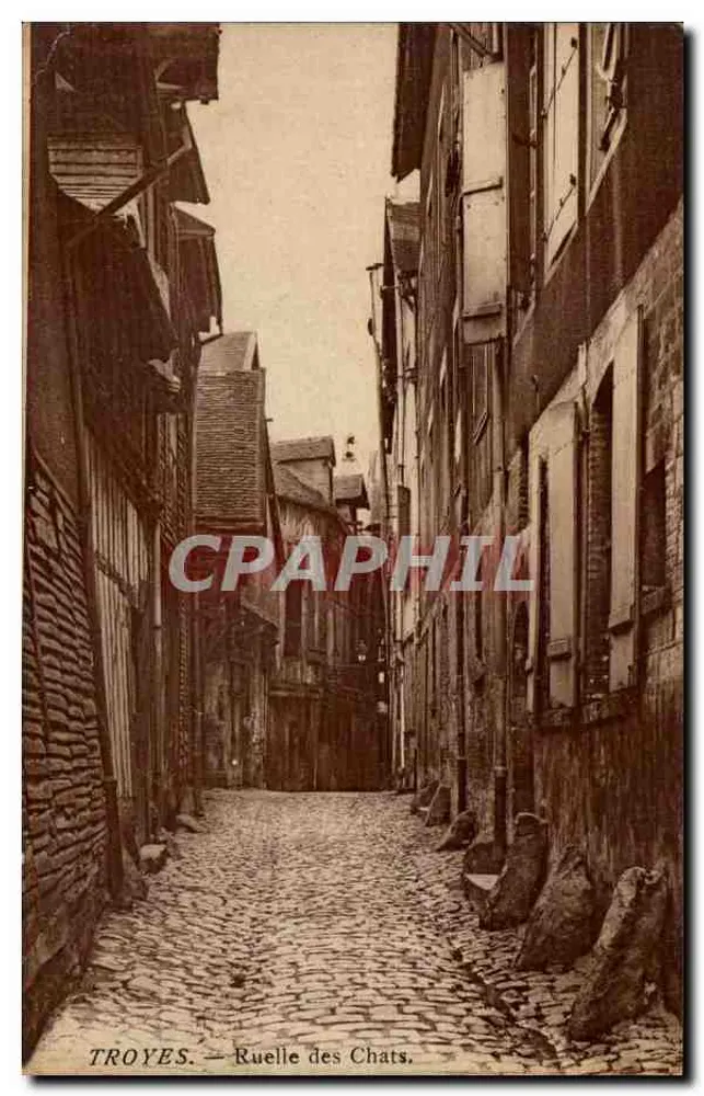 Troyes — Ruela dos Gatos - Frente