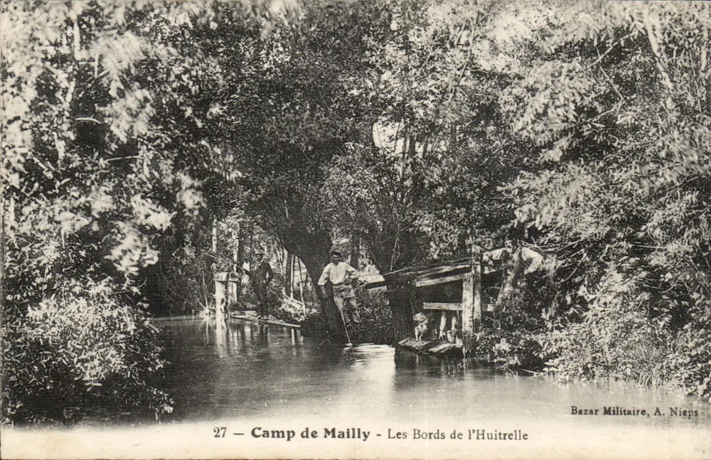 Camp de Mailly — Brzegi Huitrelle — Bazar Militaire, A. Nieps - Awers