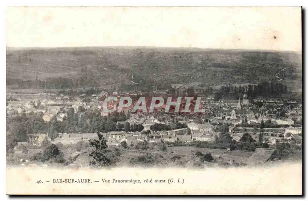 Bar-sur-Aube — Vista panorâmica, lado oeste (G. L.) - Frente