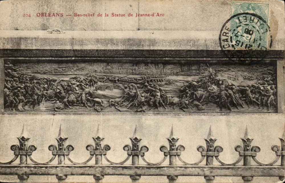 Orléans — Bas-relief da Estátua de Joana d'Arc — Editor: Orléans, n° 104 - Frente