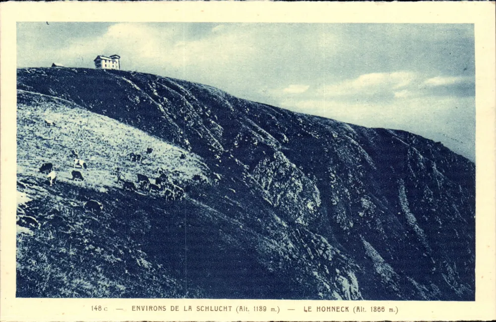 Arredores de La Schlucht (Alt. 1189 m.) — O Hohneck (Alt. 1866 m.) — Edição Baethler, La Schlucht - Frente