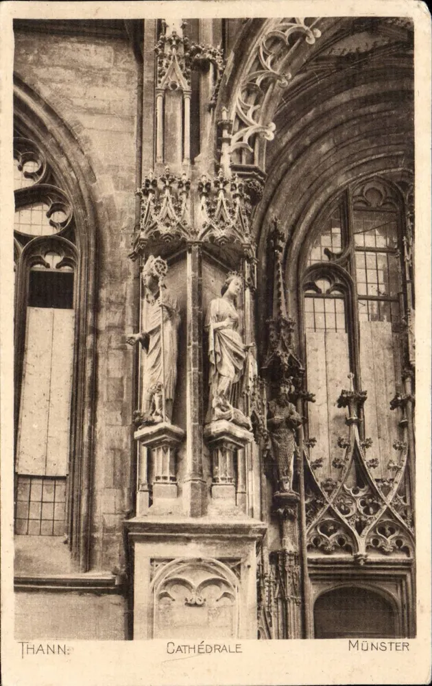 Thann: Catedral — detalhes escultóricos — Revue Alcorienne, Strasbourg - Frente