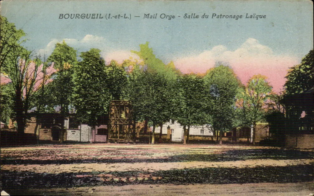 Bourgueil (Loir-et-Cher) — Mail Orge — Raum des Laizischen Patronats - Vorderseite