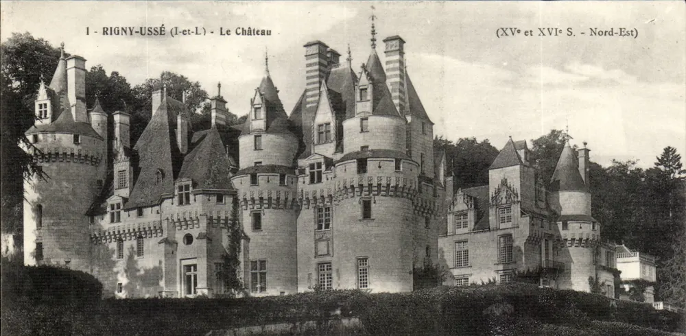 Rigny-Usse (I-et-L) - O Castelo — XVᵉ e XVIᵉ S. - Nordeste - Frente