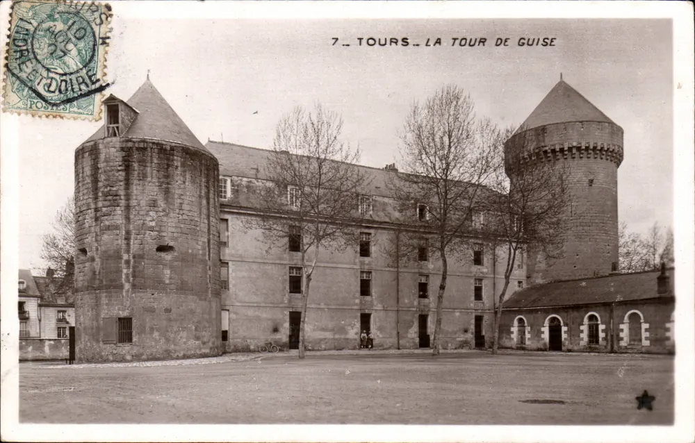 Tours — A Torre de Guise — Editor 'ETOILE' n°34 - Frente