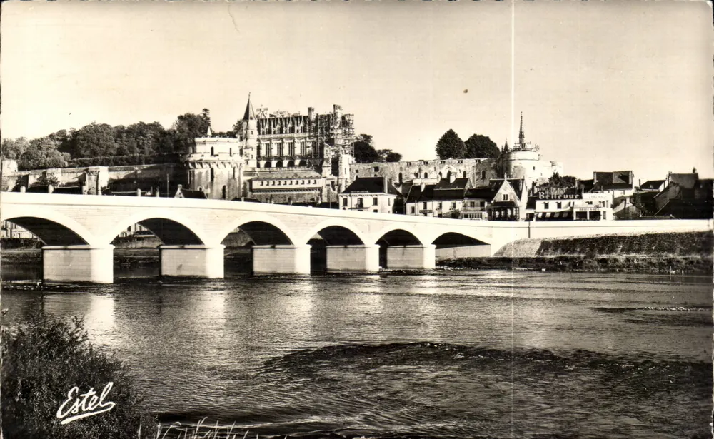 Amboise — Das Schloss und die Brücke über die Loire — Estel - Vorderseite