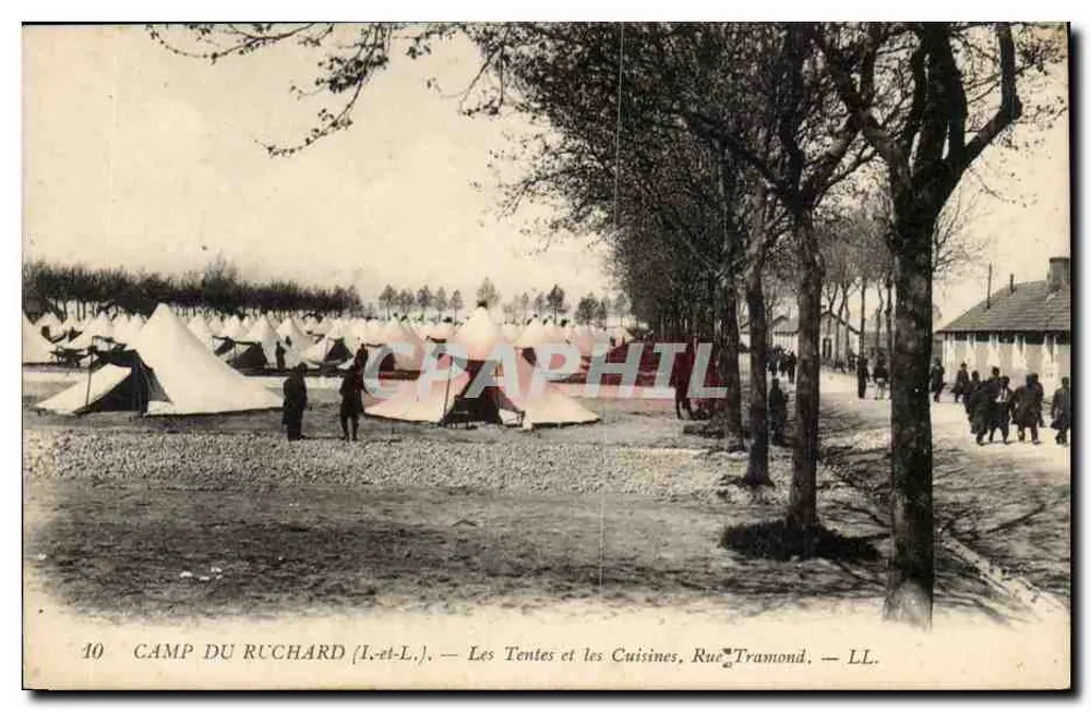 Camp du Ruchard (I.-et-L.) — Zelte und Küchen, Straße Tramond — LL. - Vorderseite