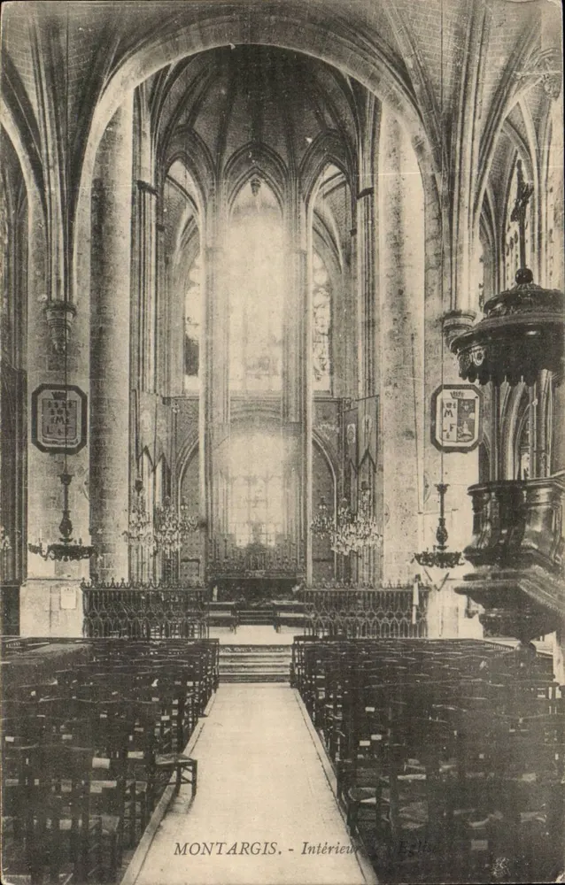Montargis - Interior da igreja — editor não identificado, número de série não visível - Frente