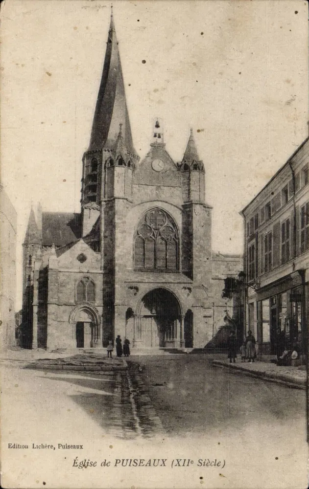Igreja de Puiseaux — Século XII — Edição Lichère, Puiseaux - Frente