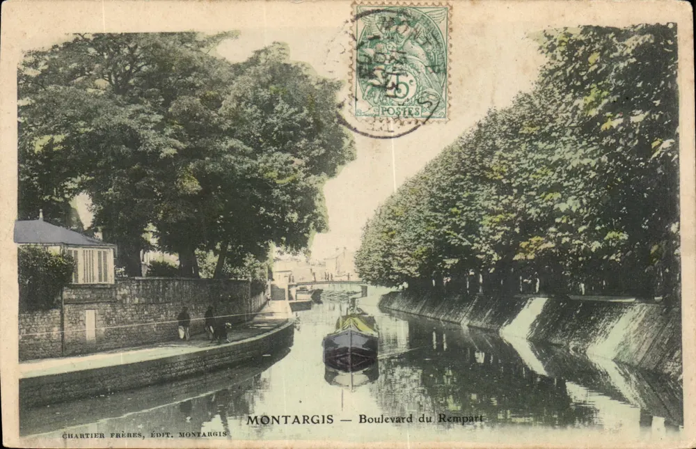 Montargis — Boulevard du Rempart — Chartier Frères, Édit. Montargis - Frente