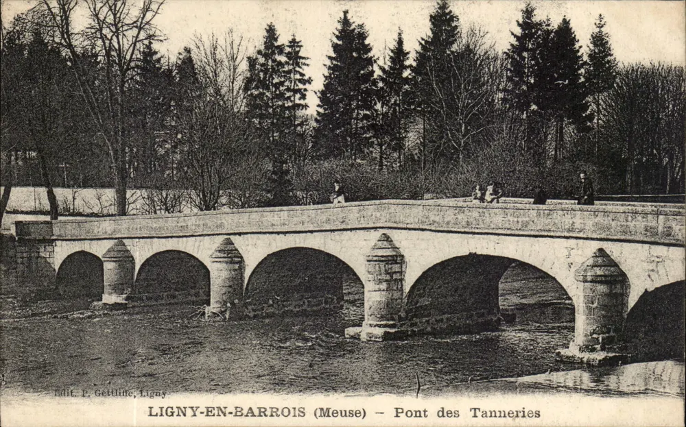 LIGNY-EN-BARROIS (Meuse) — Pont des Tanneries — Edit. P. Gettuline, Ligny - Recto