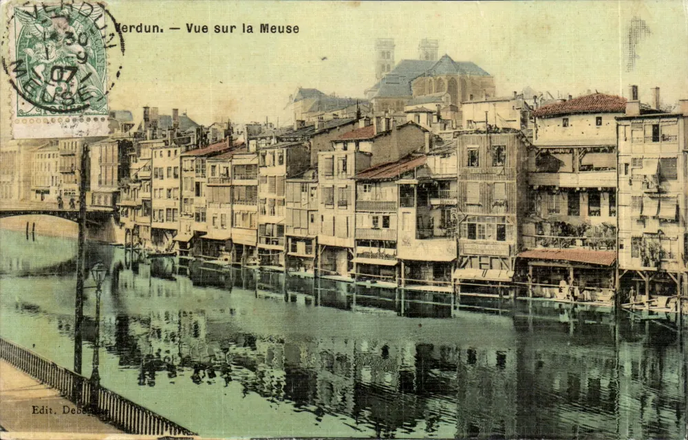 Verdun — Vista sobre a Meuse — Edit. Debes - Frente
