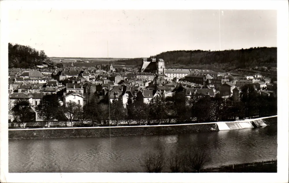 Saint-Mihiel (Meuse) — Vista geral — G. Reiant, Paris - Frente