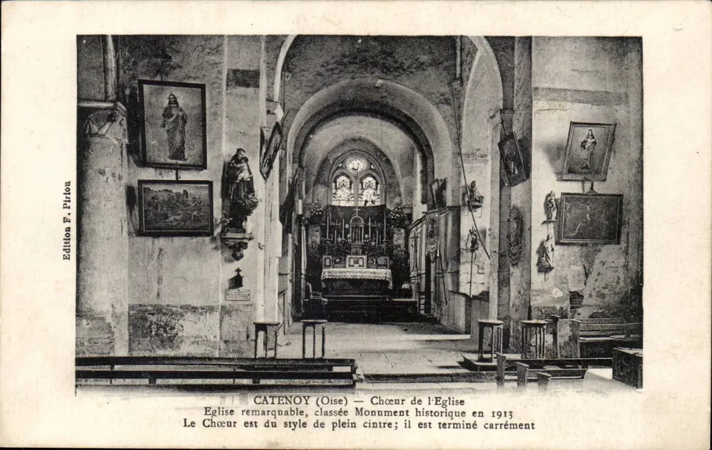 Catenoy (Oise) — Nave da igreja notável, classificada como monumento histórico em 1913, estilo arco completo - Frente