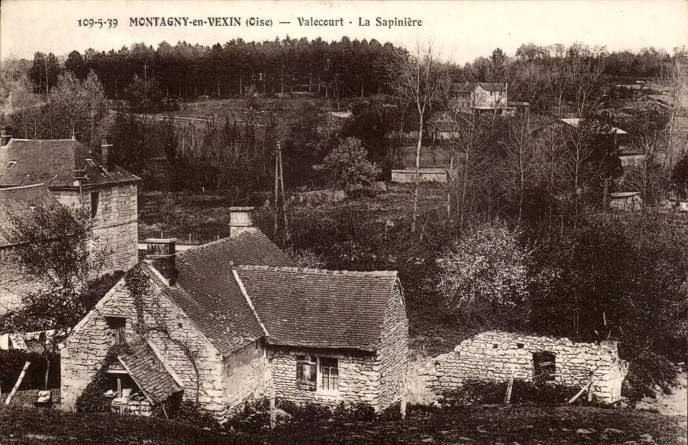 Montagny-en-Vexin (Oise) — Valecourt — Die Kiefernhain - Vorderseite