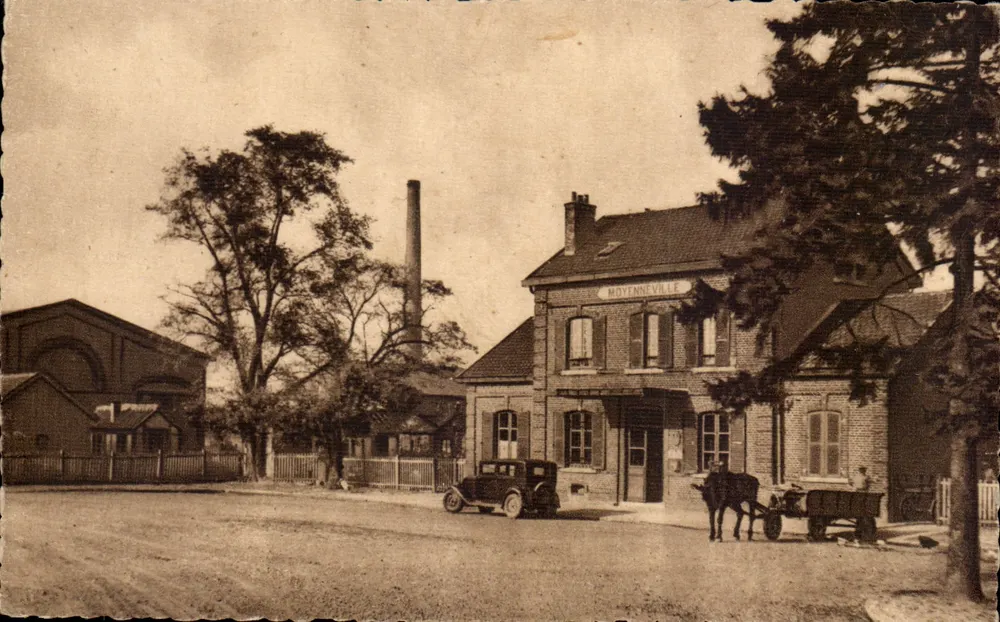 Moyenneville — Estação — Hélios-Lombard, Nancy - Frente