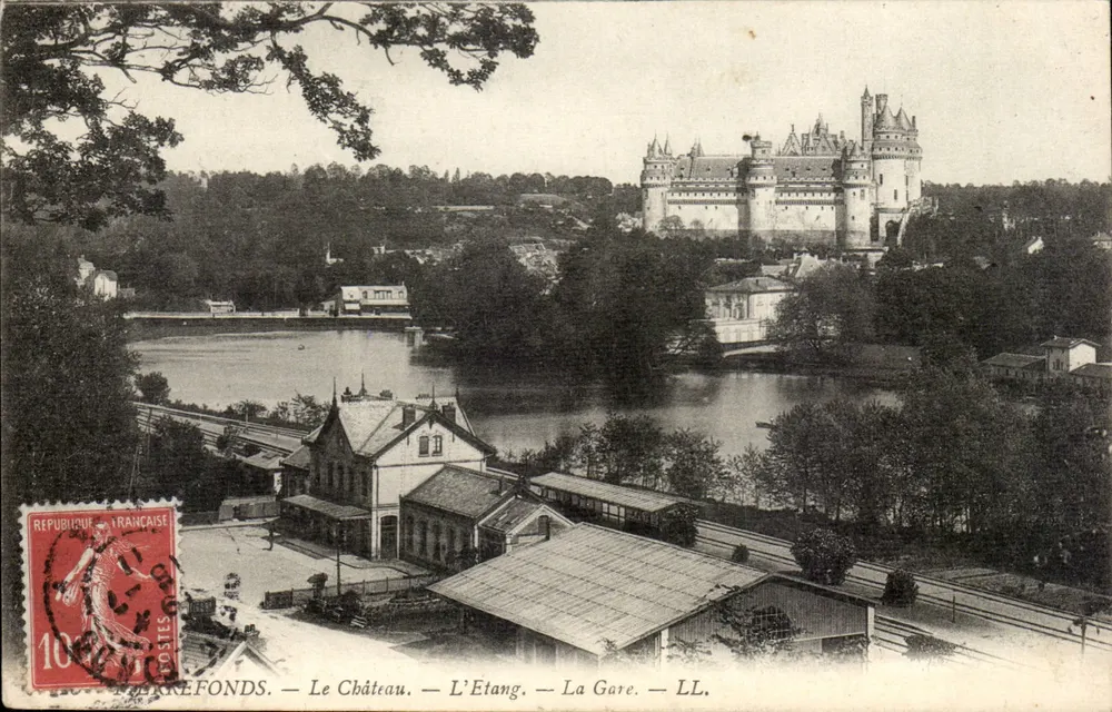 Cherrefonds — Il Castello — L'Etang — La Stazione — LL. - Recto