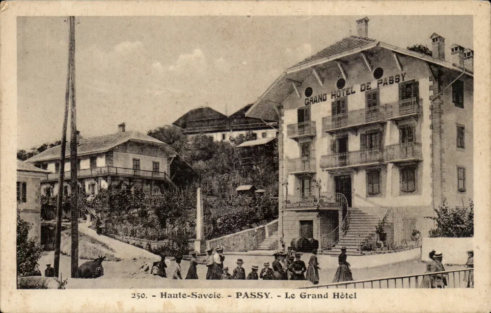 Passy - Grand Hôtel — Haute-Savoie — wydawca L. Morand, nr 250 - Awers