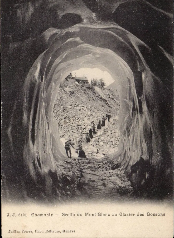 Grotte du Mont-Blanc au Glacier des Bossons — Chamonix — Julien frères, Phot. Editeurs, Genève, n° 6121 - Recto