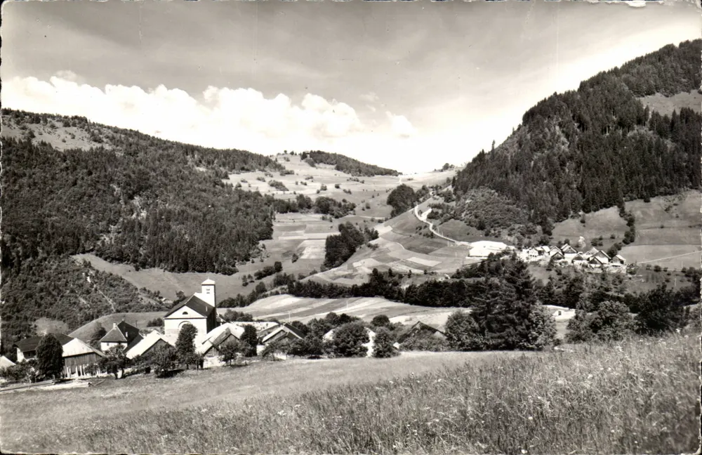 Montmin (Haute-Savoie) — Allgemeiner Blick und Col de la Forclaz — Verlag G. Mouchet, Nr. 24 - Vorderseite