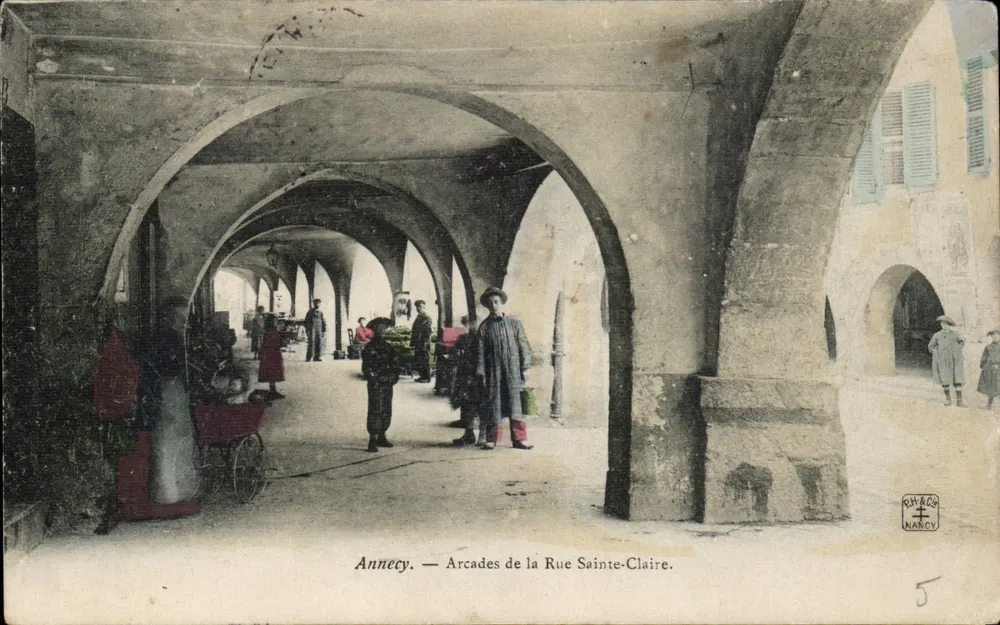 Annecy — Arcaden der Rue Sainte-Claire — GHACO NANCY 5 - Vorderseite