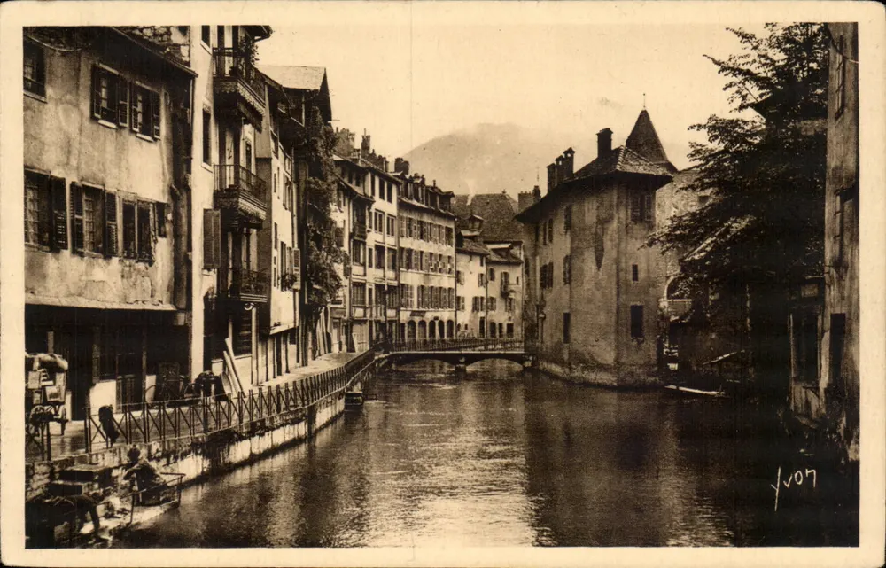 Annecy — Viejo Barrio — Les Éditions d'Art Yvon, París - Anverso