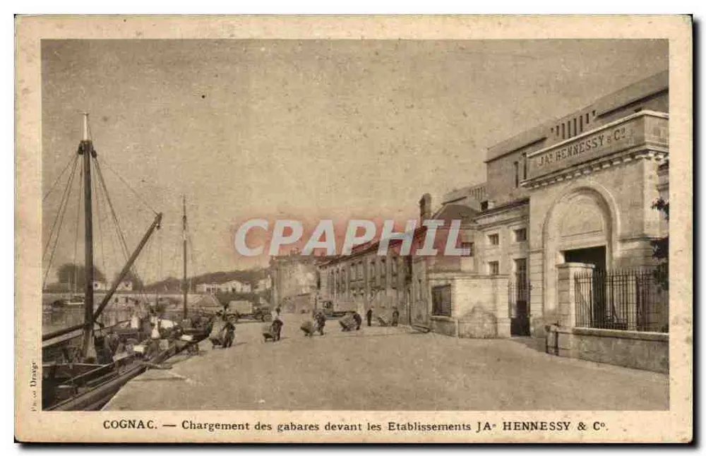 Cognac — Ladung von Barges vor den Etablissements J.A. Hennessy & C° — Photo Drager - Vorderseite