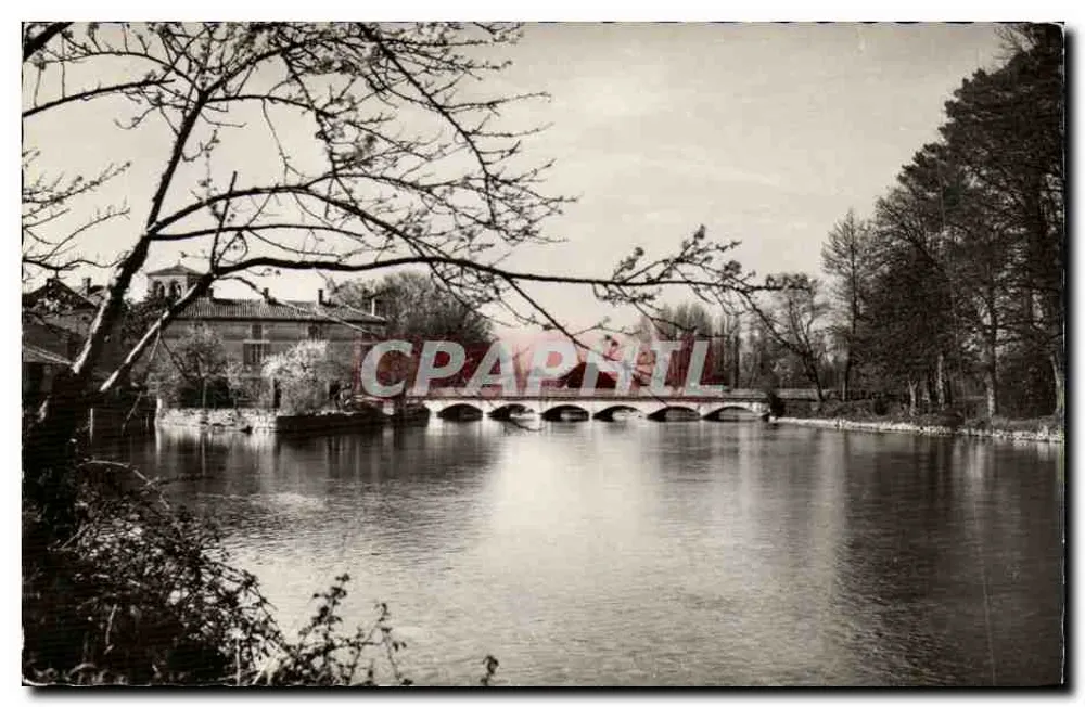 Magnac-sur-Touvre — Die Ufer der Touvre und die Brücke — Verlag ARLIX, Paris - Vorderseite