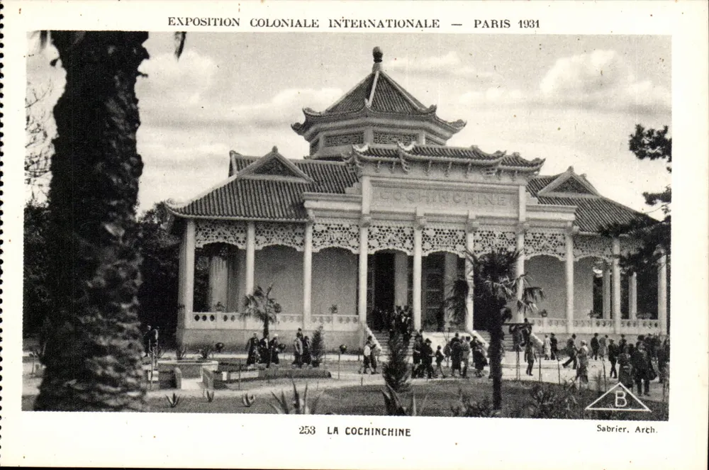 Internationale Kolonialausstellung — Paris 1931 — Cochinchina — Sabrier, Arch. - Vorderseite