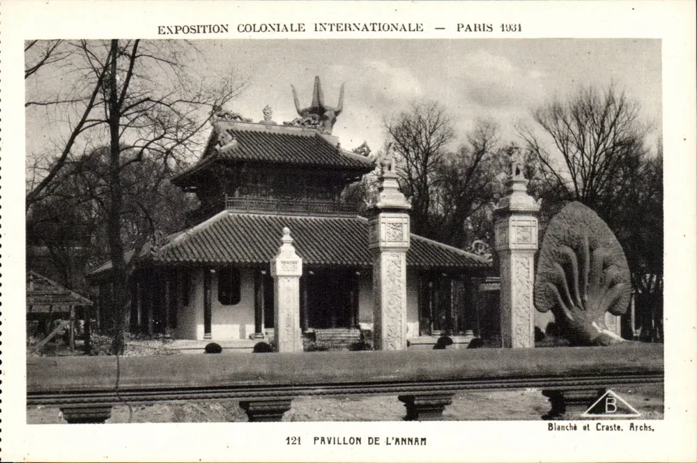 Pavillon von Annam — Internationale Kolonialausstellung — Paris 1931 - Vorderseite