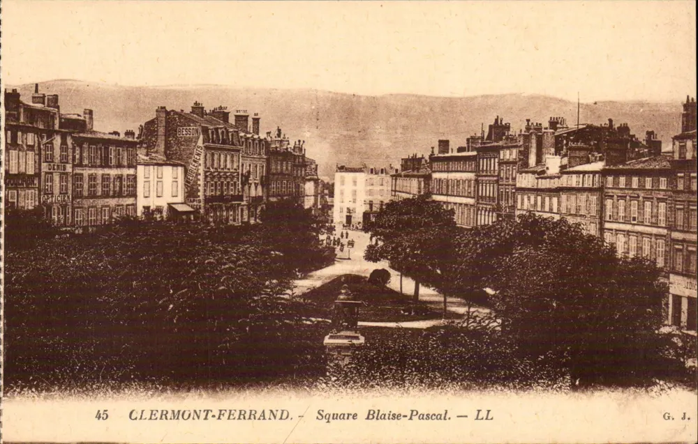 Clermont-Ferrand — Plac Blaise-Pascal — G. J. - Awers