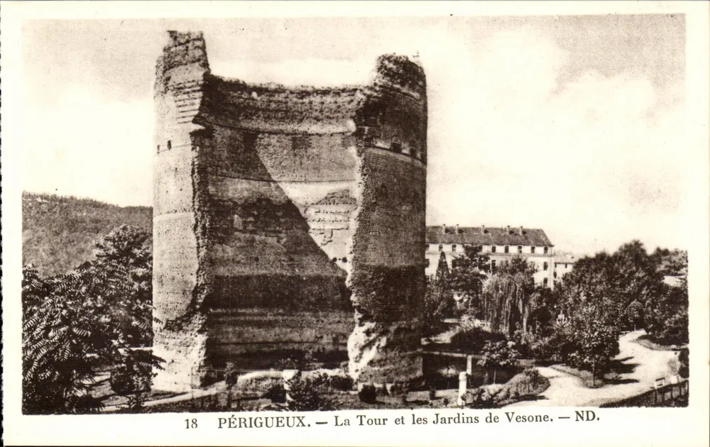 Périgueux — Die Tour und die Gärten von Vesone — ND. - Vorderseite