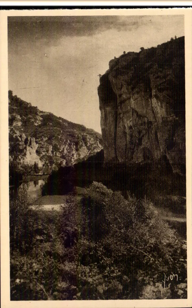 Gorges do Tarn — Cirque dos Beaumes (Lozère) — Les Éditions d'Art 'Nouveau', Paris - Frente