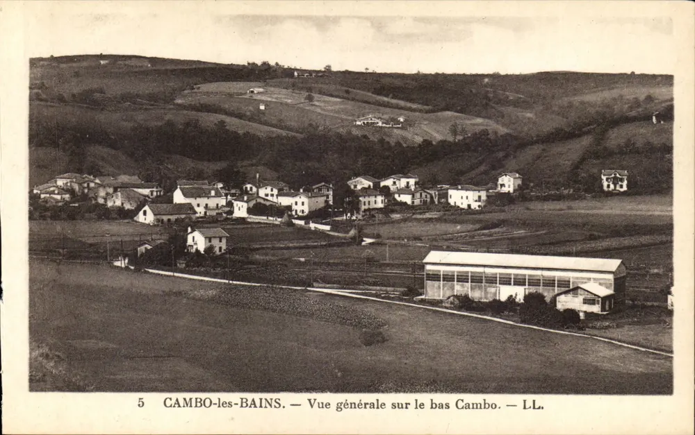 CAMBO-les-BAINS — Vista geral do baixo Cambo — LL. - Frente