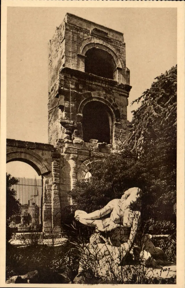 Arles (Bouches-du-Rhône) — Das antike Theater und Statue der Niobe — Les Éditions d'Art Lyon - Vorderseite